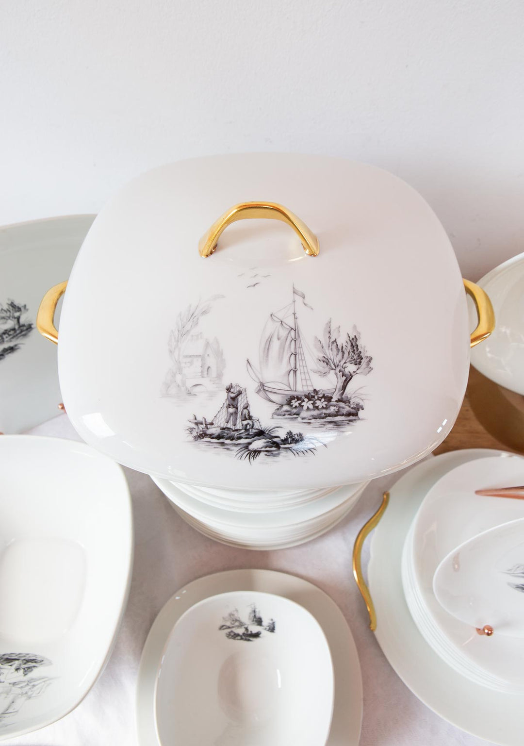 Vajilla francesa porcelana Limoges Raynaud "marinas grisalla" c. 1960s (38 PIEZAS)