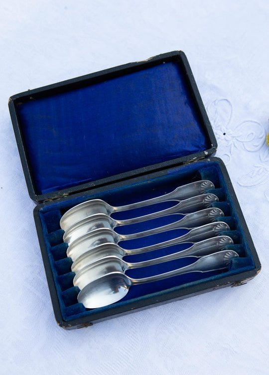 Juego de 6 cucharillas francesas metal argenté Apollo "coquille" en estuche