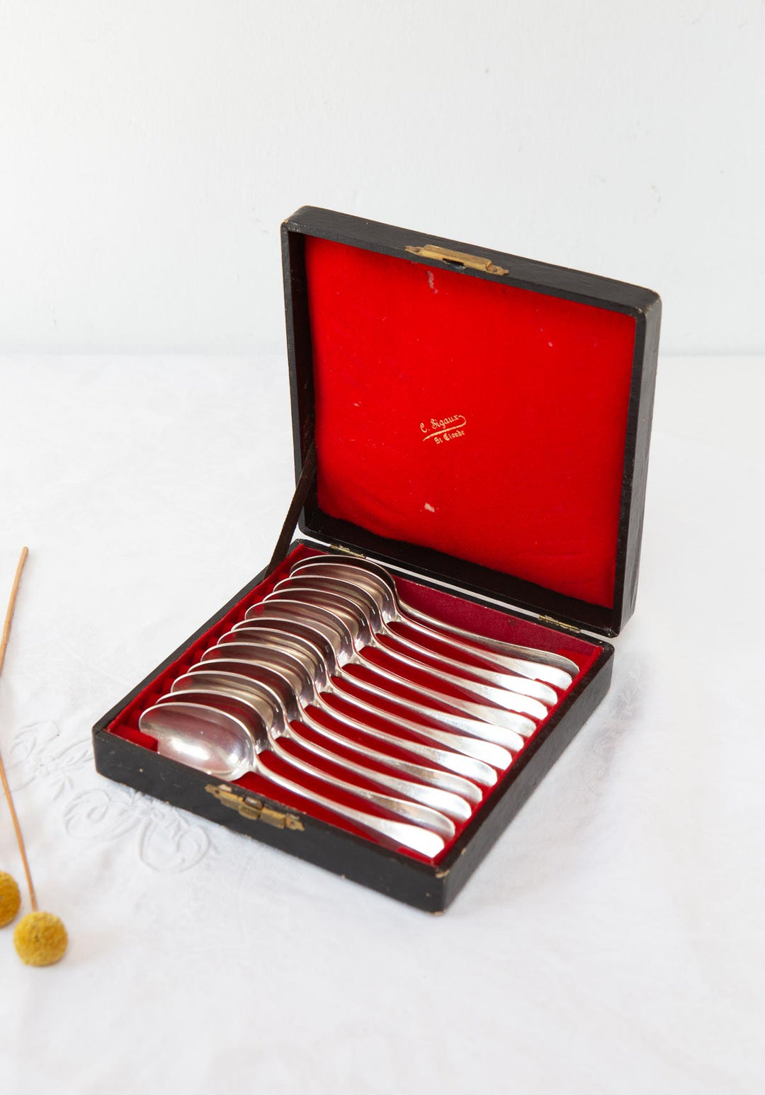 Juego de 12 cucharillas francesas "metal argenté" en estuche