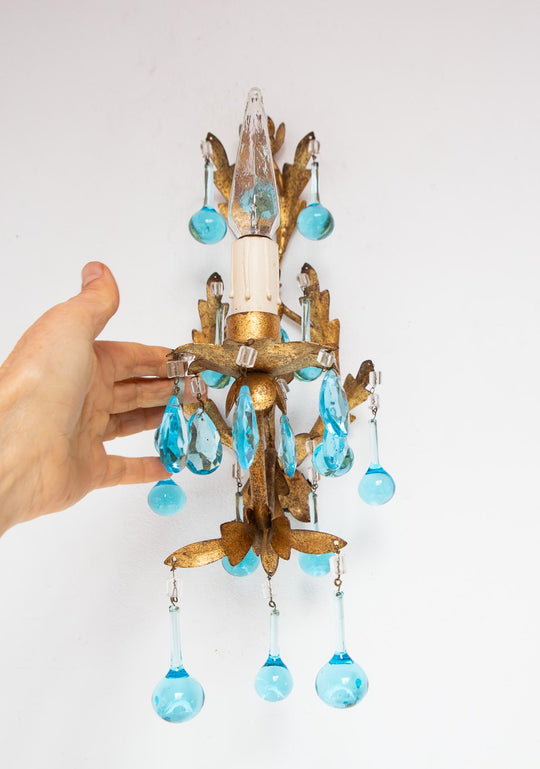 Aplique italiano hierro dorado y cristales azul turquesa c. 1960 (42 cm)