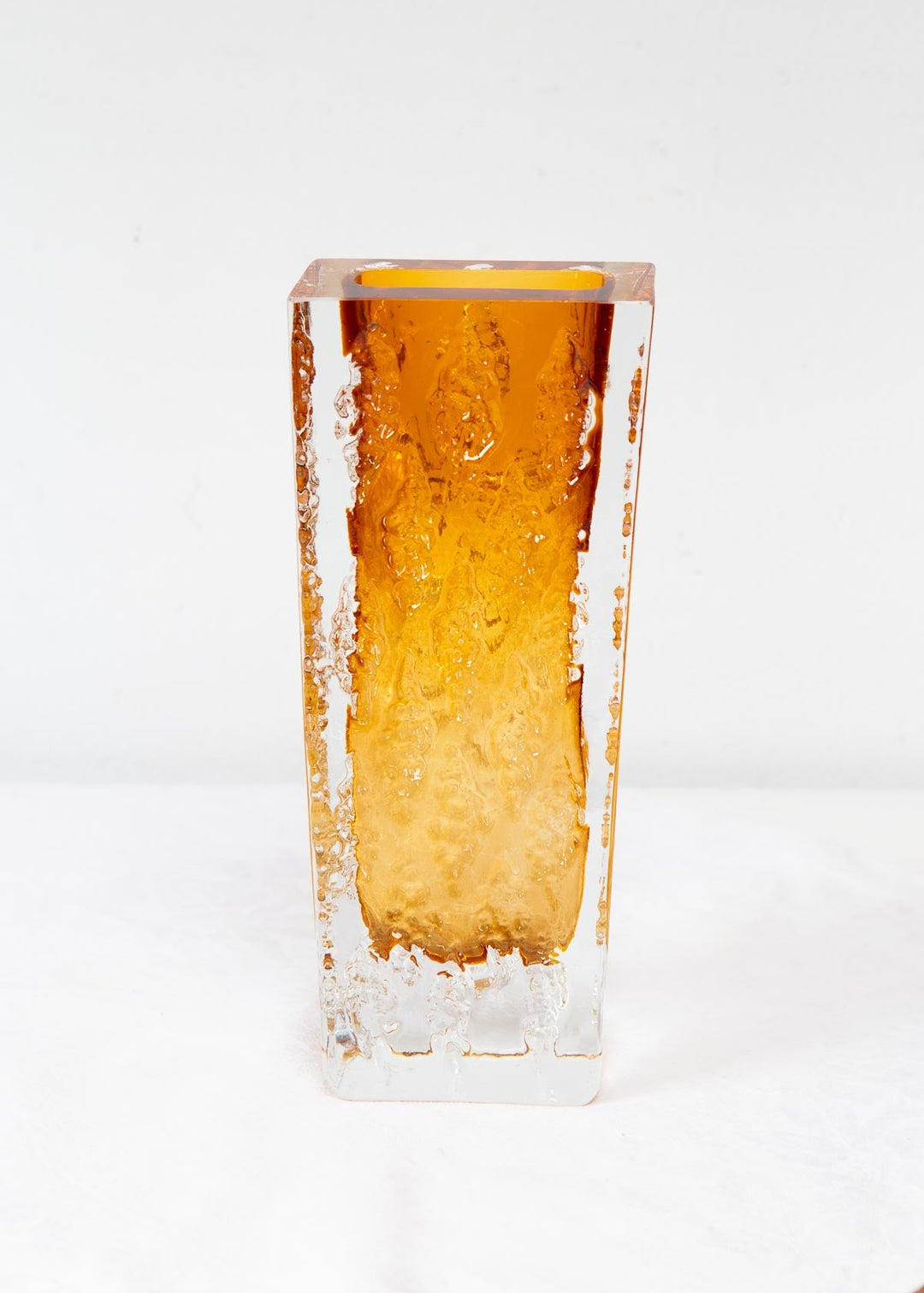 jarrón vidrio prensado ingrid glashutte años 1970