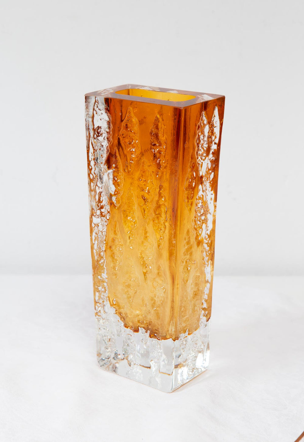 Jarrón de bloque atrib. Kurt Wokan para Ingrid Glashütte c. 1970s