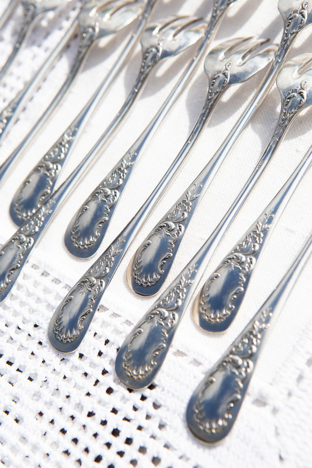 Juego 12 tenedores ostras franceses metal baño plata SFAM