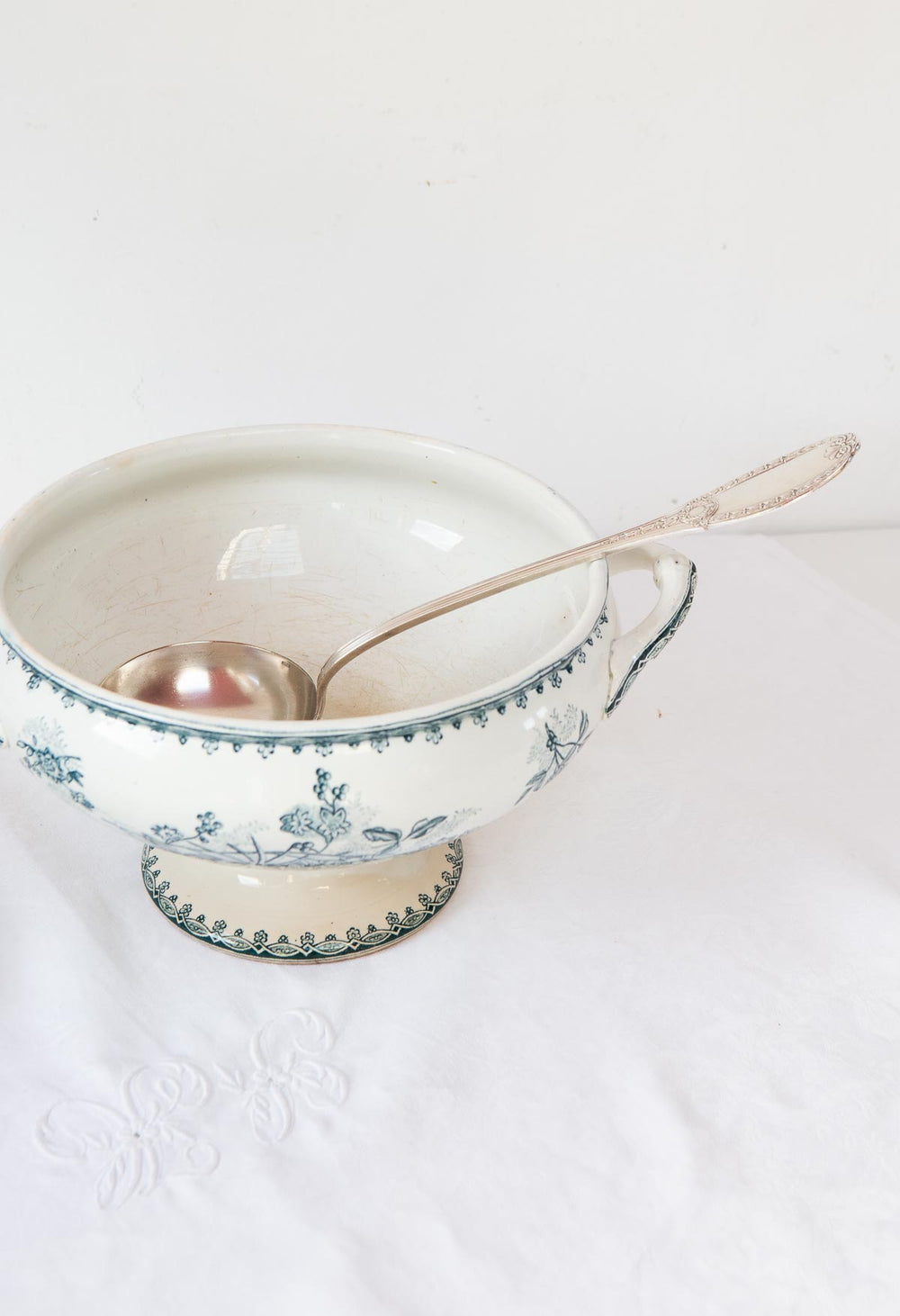 Antiguo cucharón francés metal baño plata Empire Apollo "metal argenté"