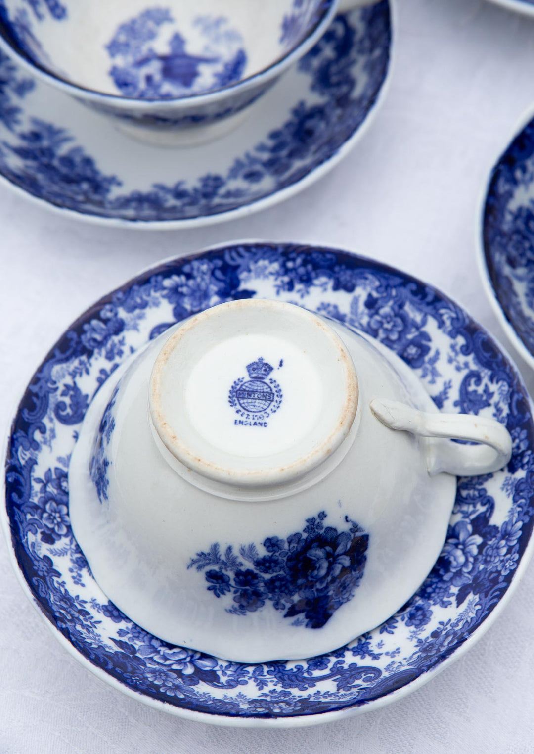 Antiguo juego de té inglés GENEVESE para 6 en loza azul y blanco, MINTONS 1891-1912 (15 PIEZAS)