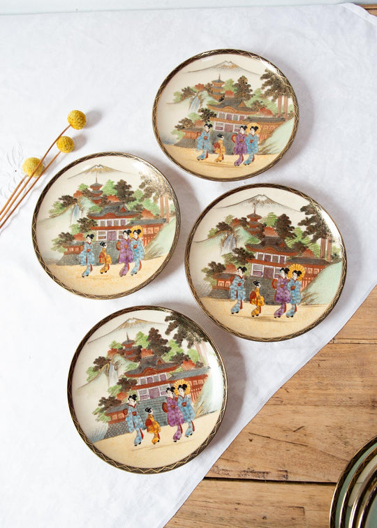 Juego 4 platillos 15,5 cm cerámica japonesa Satsuma pintados a mano c. 1900