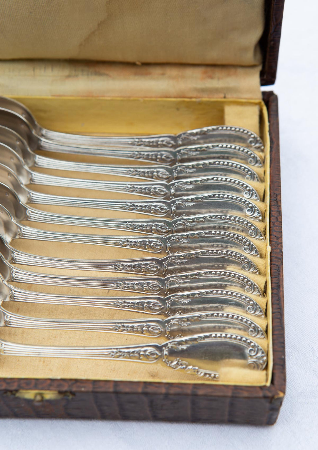 Juego de 12 cucharillas francesas estilo Imperio metal baño plata en estuche