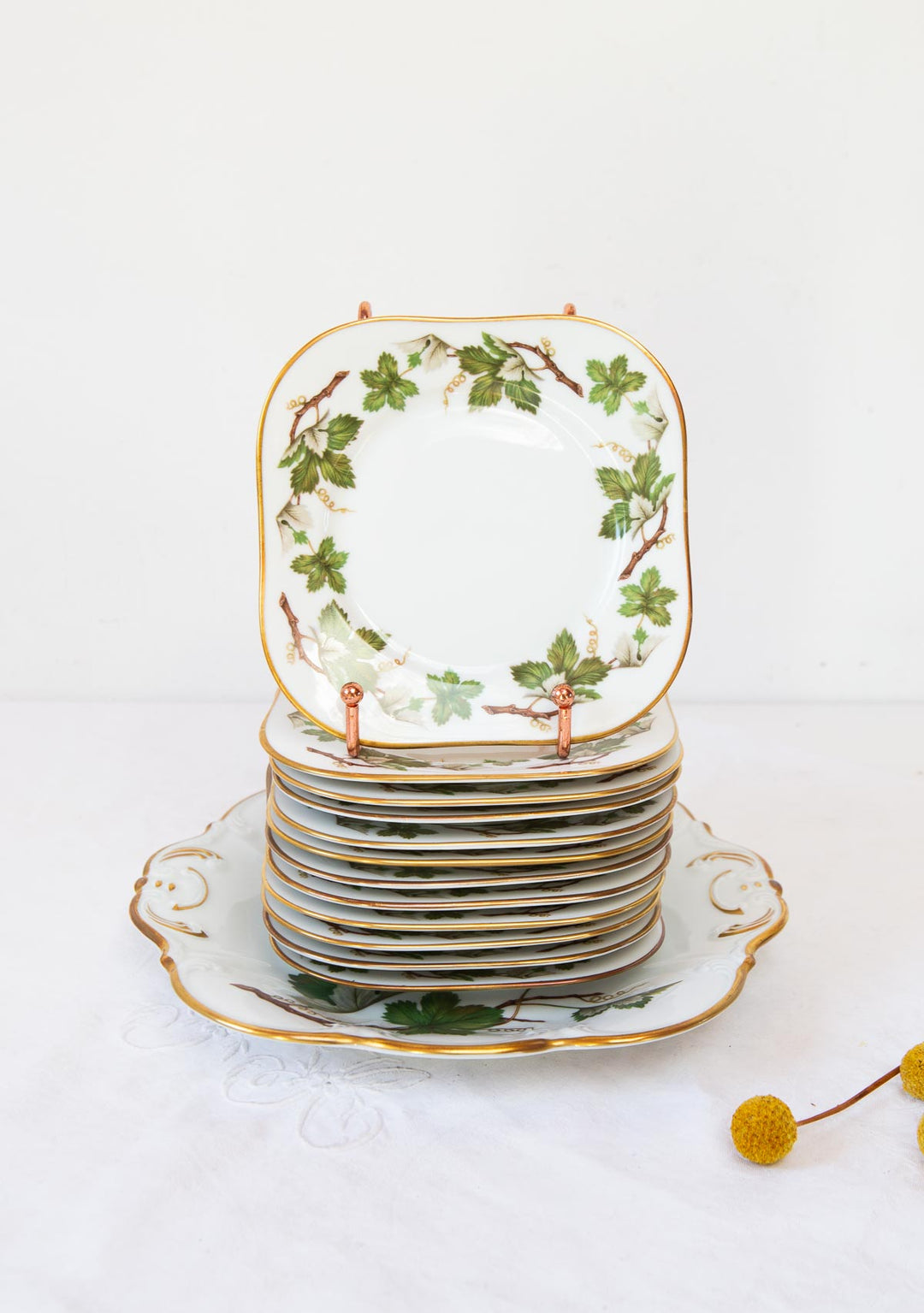 Juego de postre en porcelana sueca Hackefors Vinranka PARA 12 (13 PIEZAS)