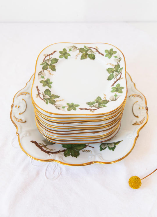 Juego de postre en porcelana sueca Hackefors Vinranka PARA 12 (13 PIEZAS)