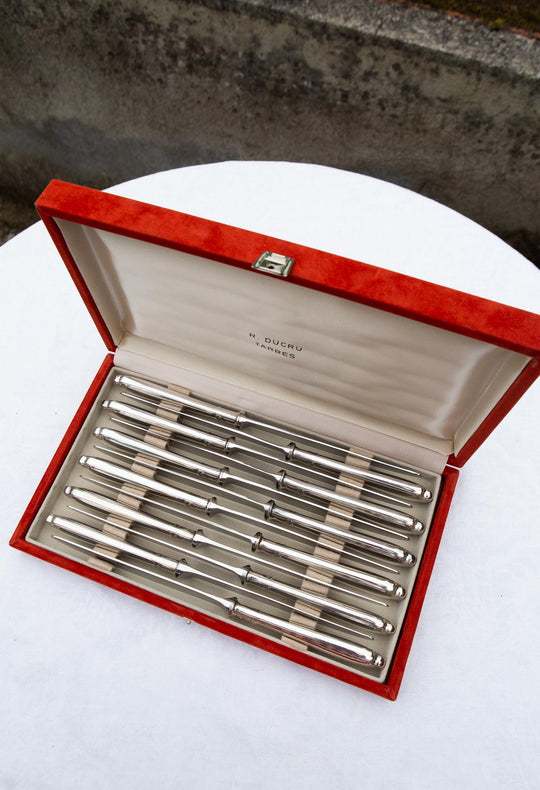 Juego 12 cuchillos MESA Alfenide Christofle Pompadour en estuche