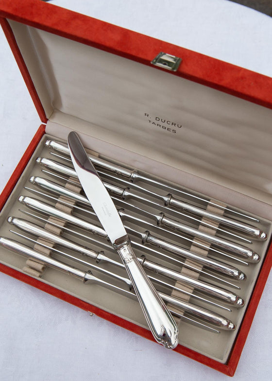 Juego 12 cuchillos MESA Alfenide Christofle Pompadour en estuche