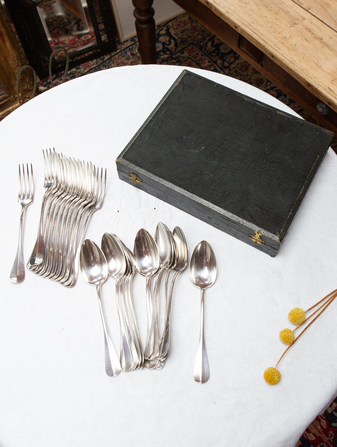 Juego de cubiertos franceses ENTRANTES metal baño plata para 12 (24 PIEZAS)
