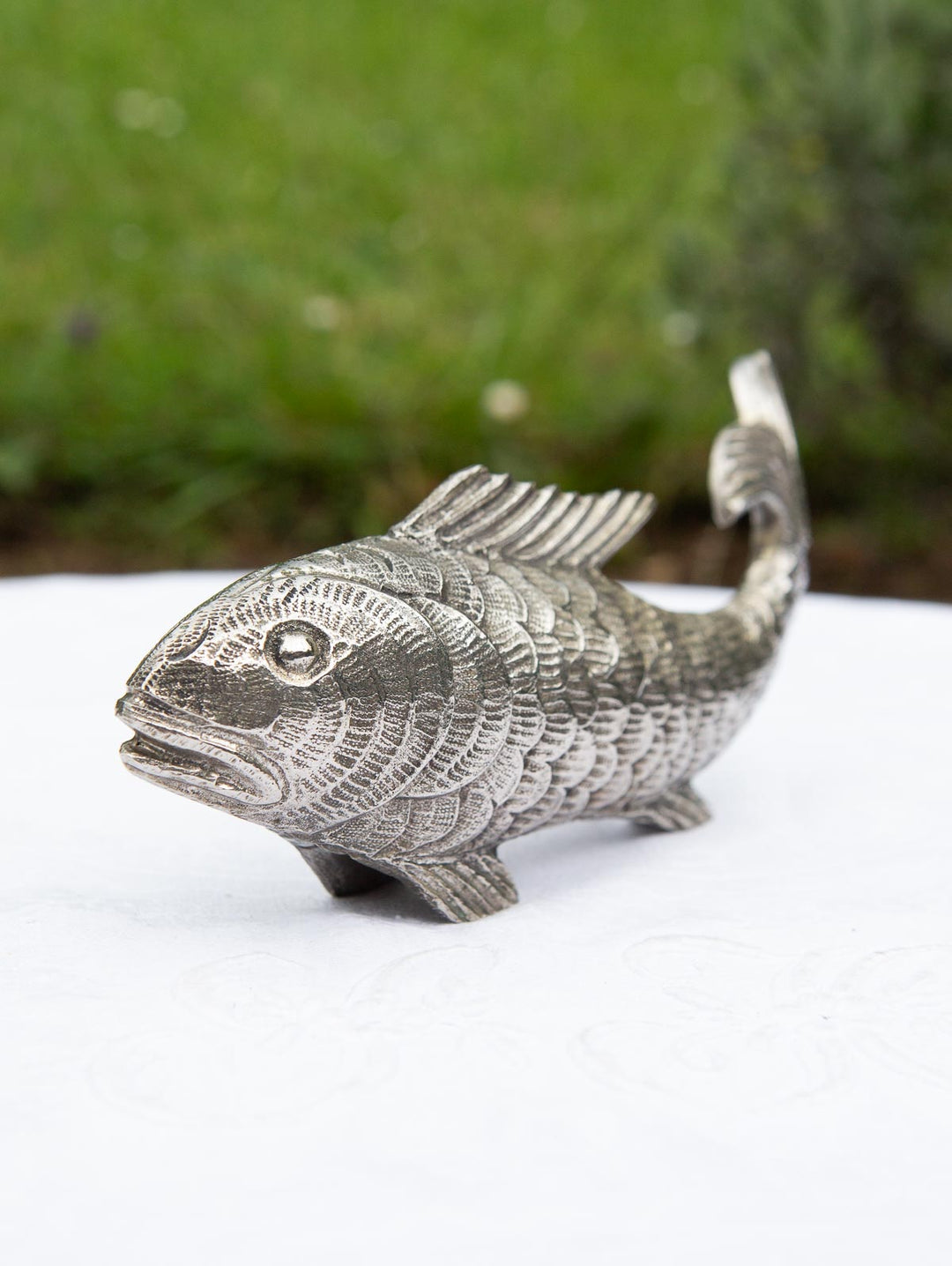 Antiguo pez metal plateado c. 1900 (18 cm | 400 gr)