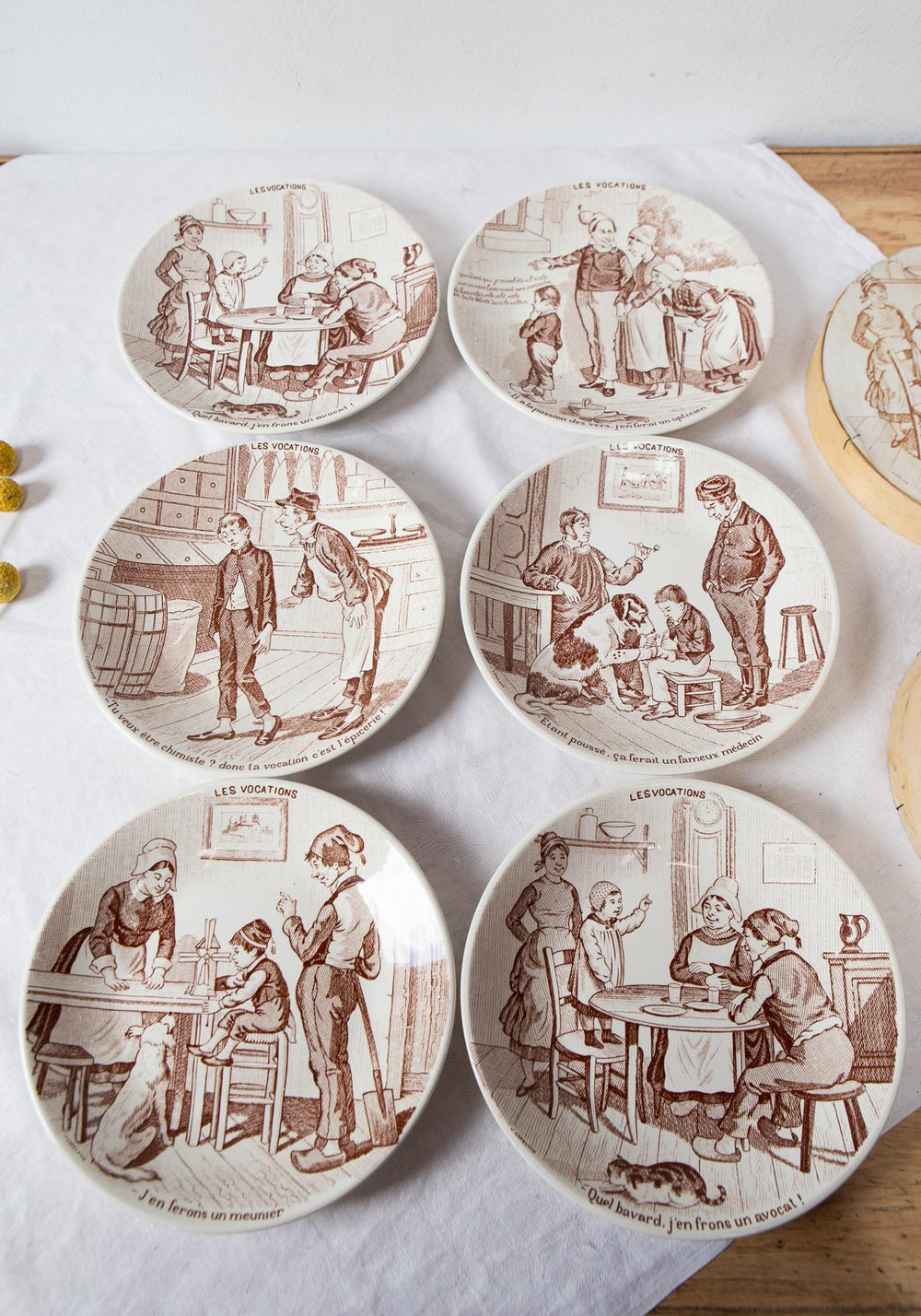 Juego platos parlantes Sarreguemines les vocations en estuche original 1920
