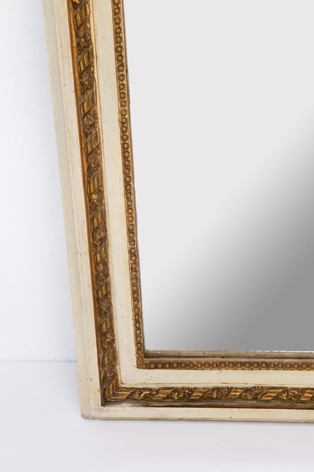 Antiguo espejo trumeau francés estilo Louis XVI con copete y lazo c. 1900 (127*75 cm)