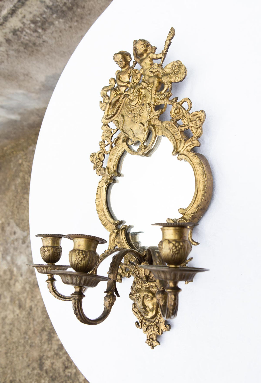Grandes candelabros pared franceses con espejo, putti y mascarón c. 1880 (x UNIDAD)