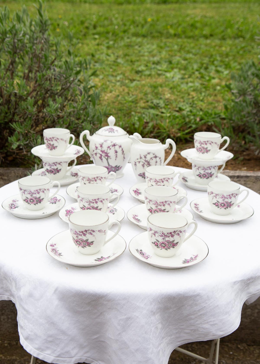 Juego de café 14 SERVICIOS Limoges Chapus art decó flores violeta (32 PIEZAS)