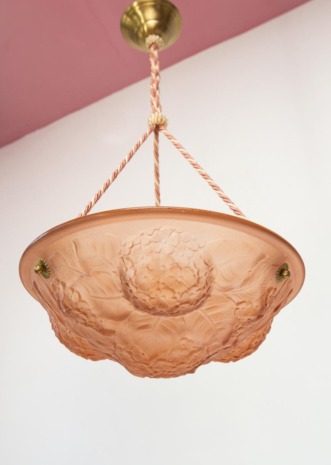 Lámpara de techo estilo art decó vidrio rosa c. 1930s/40s