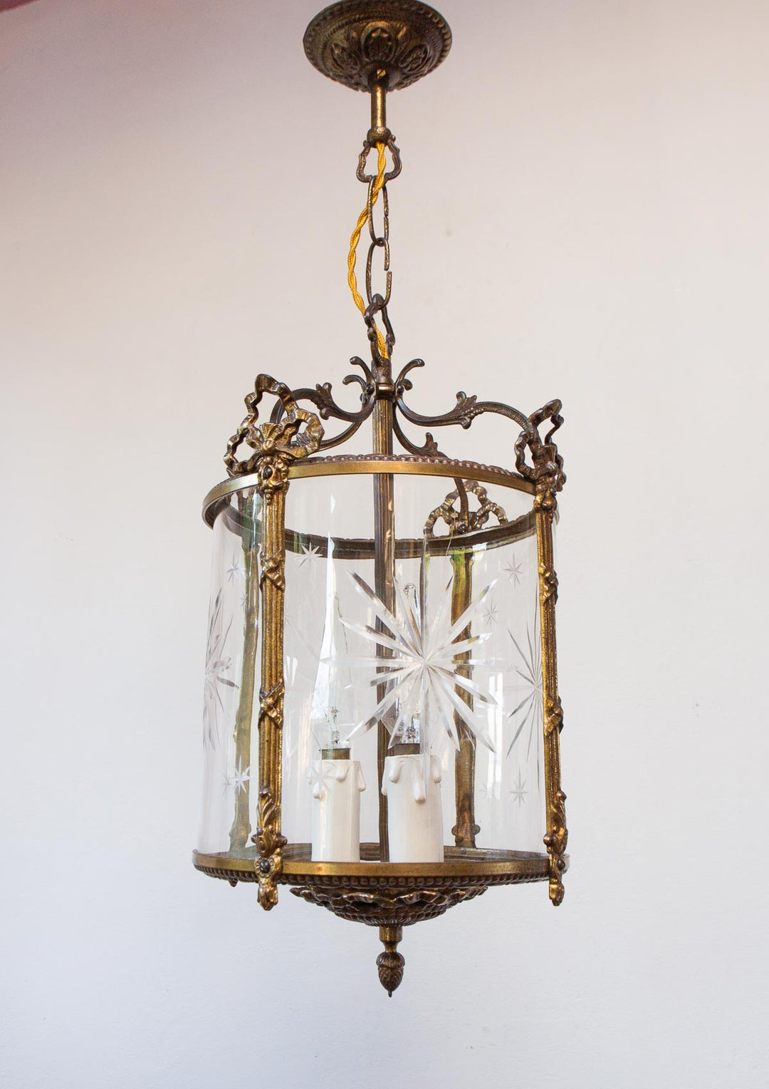 Antiguo farol francés bronce con cristal tallado estrellas (23 cm)