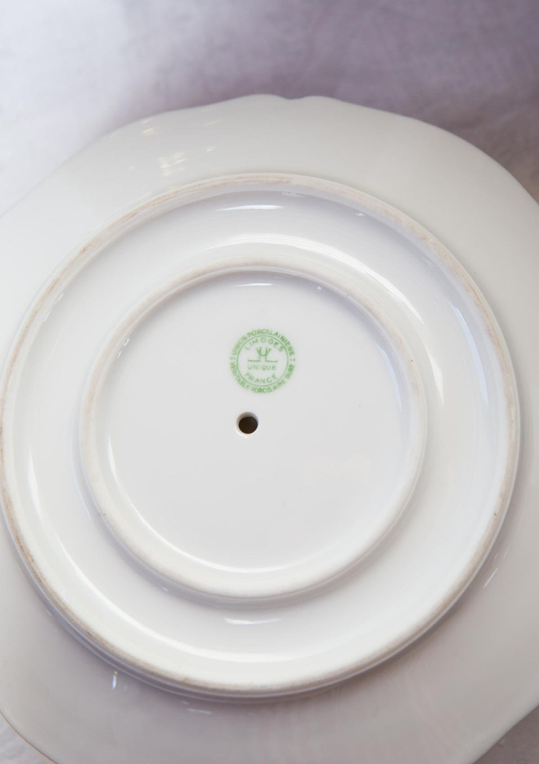 Vajilla francesa porcelana Limoges Unique filo dorado c. 1950s (53 PIEZAS)
