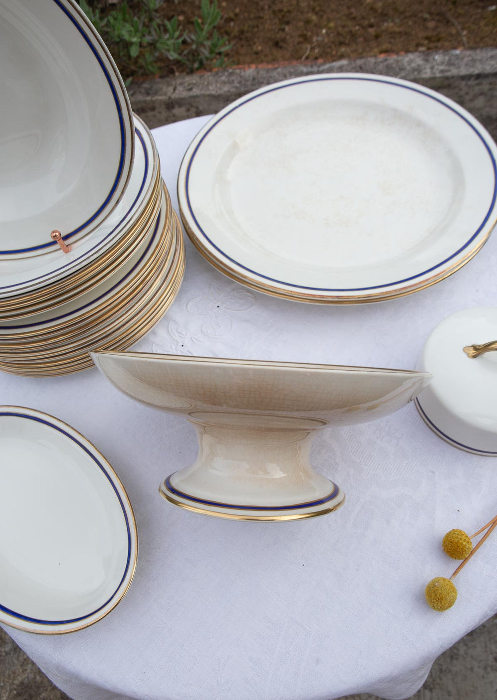 VAJILLA LOZA INGLESA MEAKIN CREAM BLUE AND GOLD