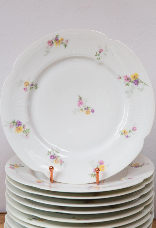 Antigua vajilla francesa porcelana Limoges florecillas (39 PIEZAS)