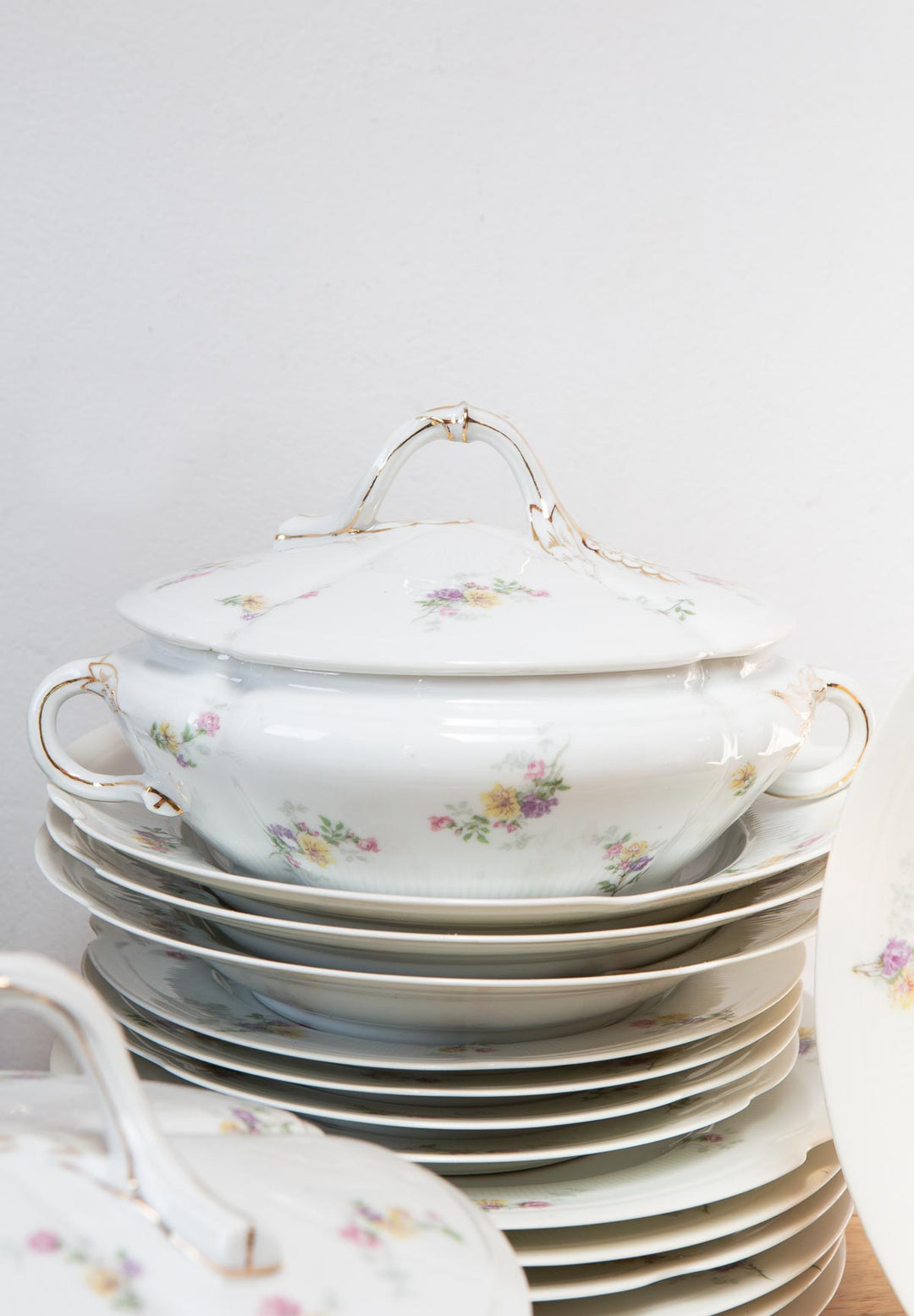 Antigua vajilla francesa porcelana Limoges florecillas (39 PIEZAS)