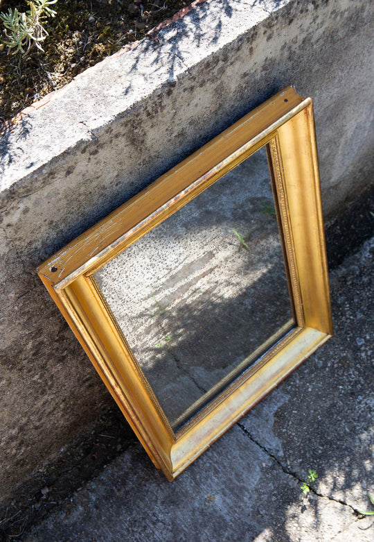Antiguo espejo rectangular dorado cristal al mercurio Louis Philippe c. 1830 (55*40 cm)