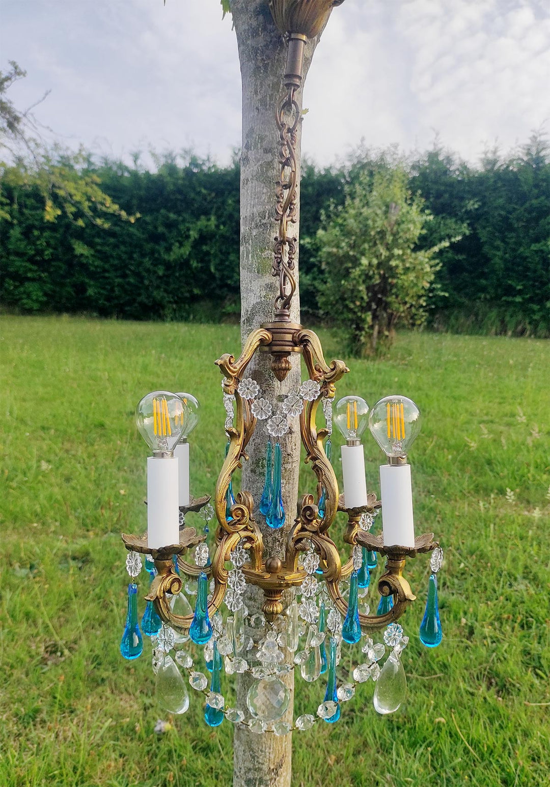 Antiguo chandelier francés bronce gotas Murano azul c. 1950/60s (37 cm)