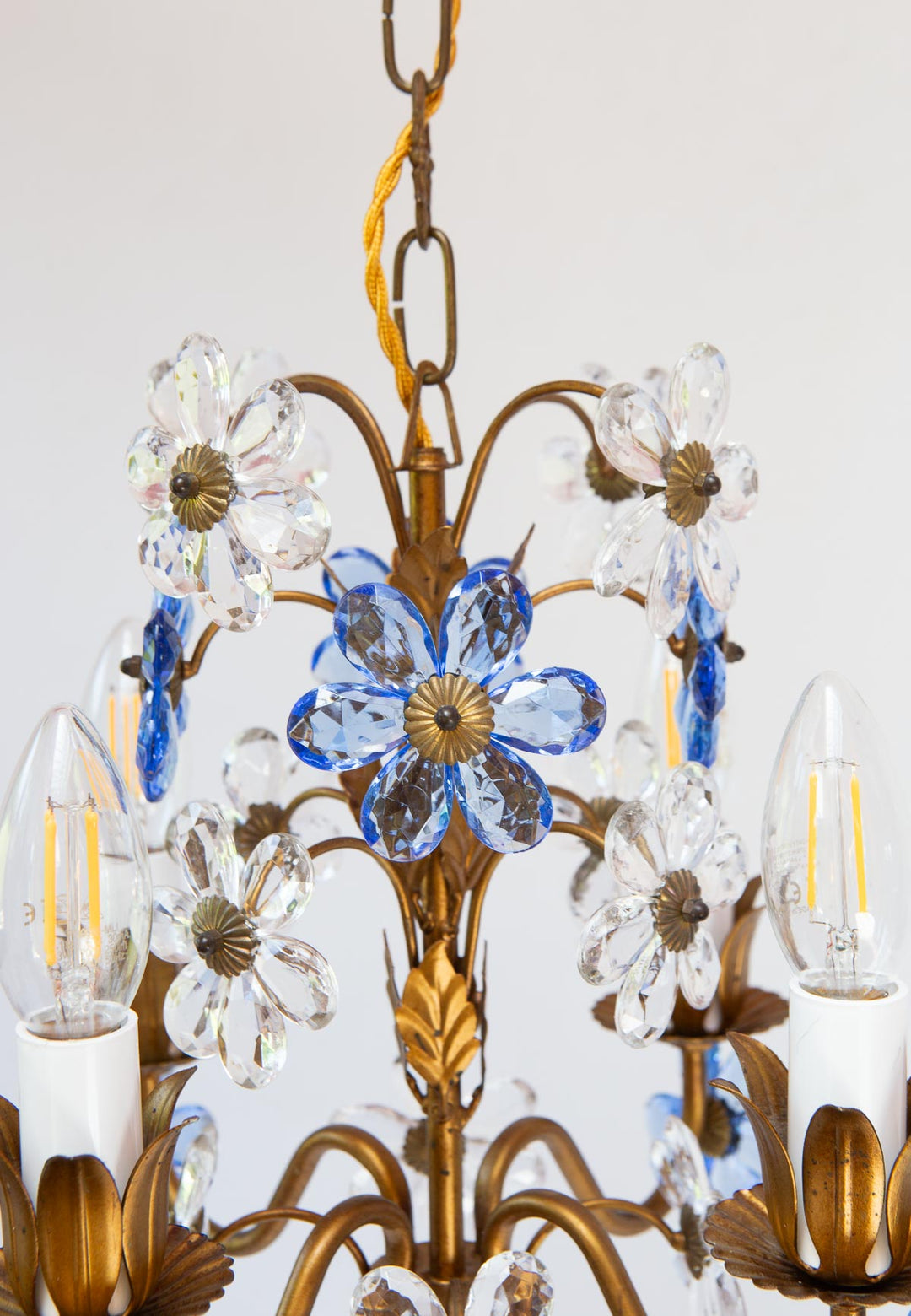 Chandelier italiano metal dorado flores cristal azul c. 1970 (24 cm)