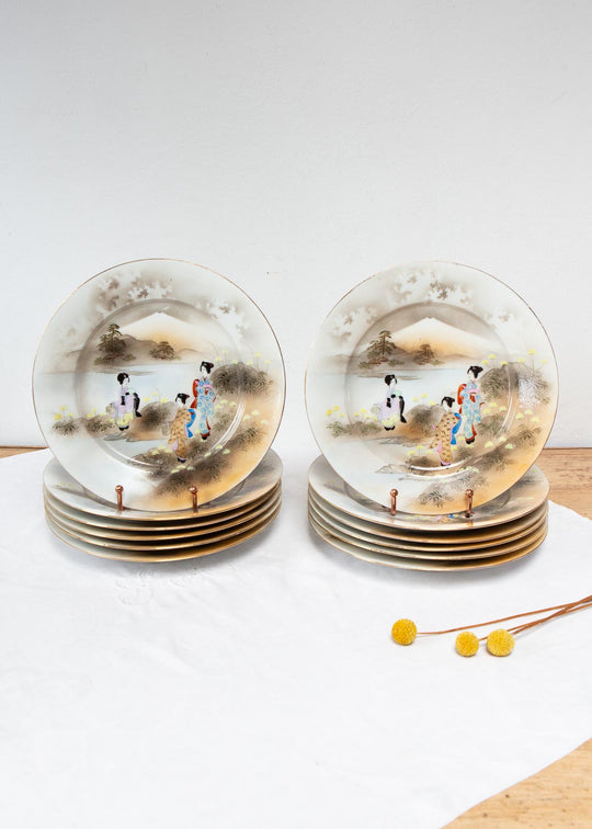 Juego 6 platos LLANOS porcelana japonesa KUTANI periodo Showa c. 1930-50 "Geishas y Fuji" (3 JUEGOS DISPONIBLES)