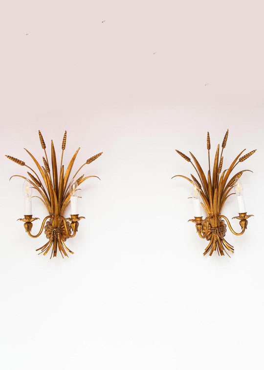 Pareja apliques italianos metal dorado hojas y espigas c. 1960/70 (49*38 cm)