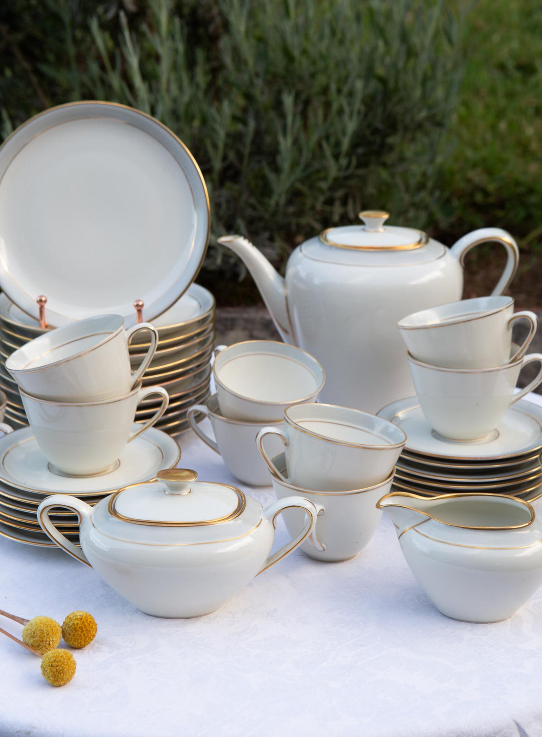 Juego de café para 12 porcelana alemana Frisia | KPM Copenhague Fredensborg c. 1950s (39 PIEZAS)