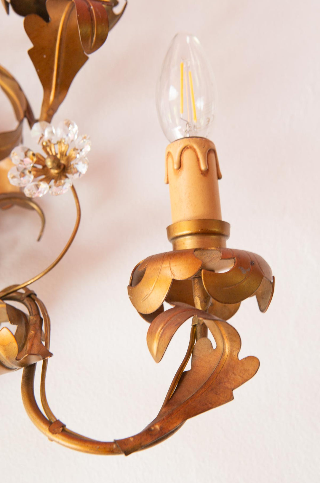 Gran aplique italiano metal dorado 5 luces c. 1970 (87*50 cm)