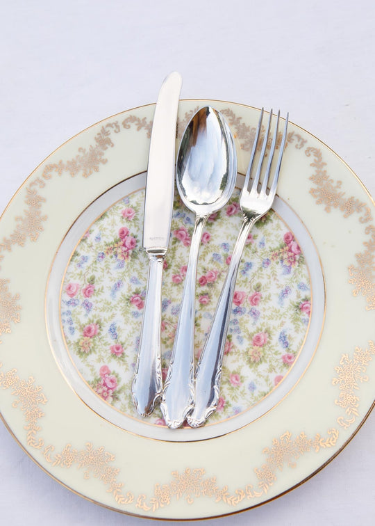Cubiertos ENTRANTES PARA 12 metal baño plata Lecko c. 1960s (44 PIEZAS)