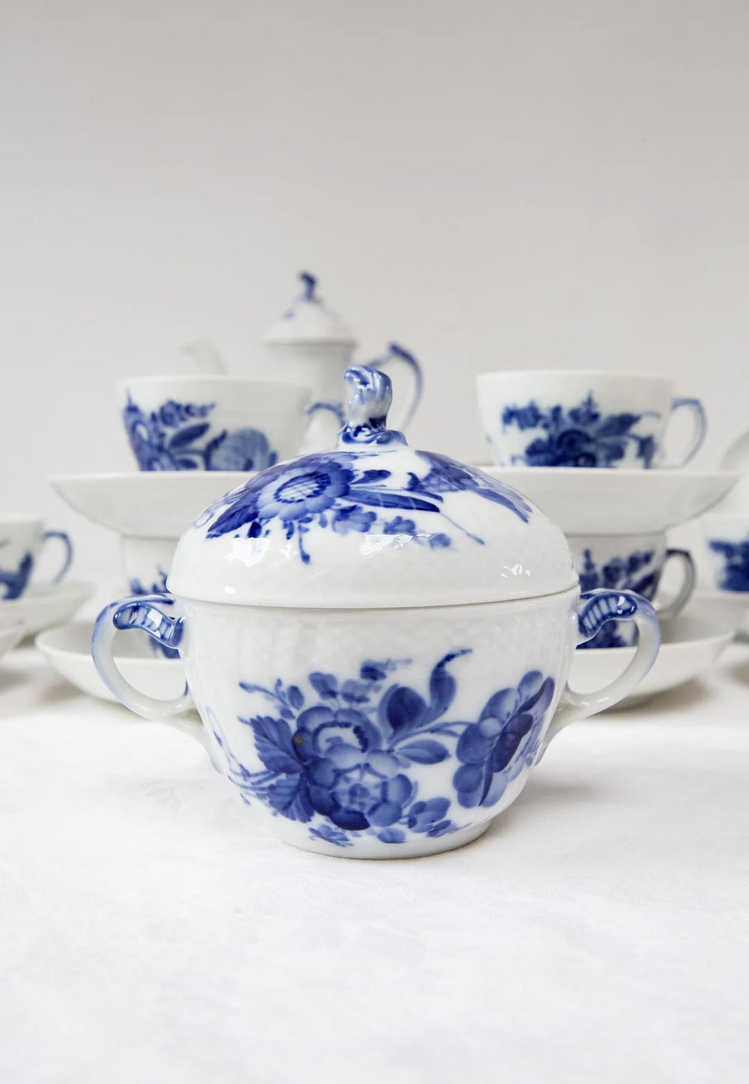 Juego de café Royal Copenhagen "Flor azul" "Blå Blomst" (11 SERVICIOS)