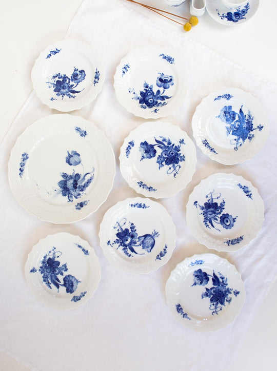 Juego postre para 8 porcelana danesa Royal Copenhagen "Flor azul" "Blå Blomst" (9 PIEZAS)