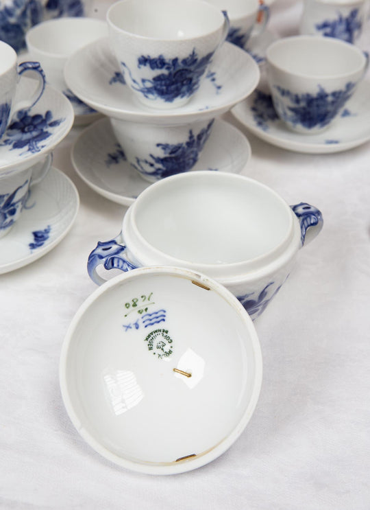 Juego de café Royal Copenhagen "Flor azul" "Blå Blomst" (11 SERVICIOS)