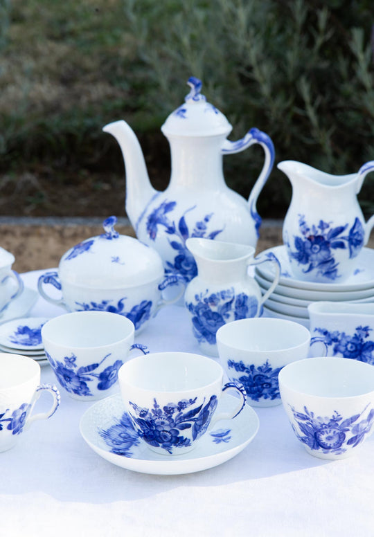 Juego de café Royal Copenhagen "Flor azul" "Blå Blomst" (11 SERVICIOS)