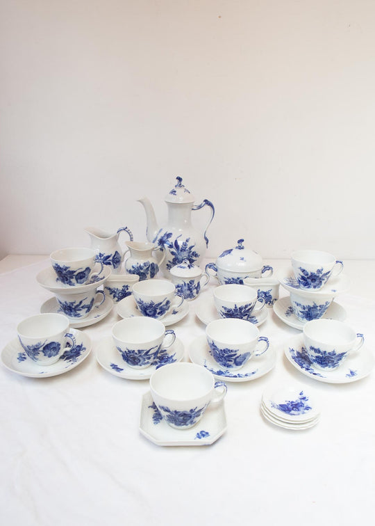 Juego de café Royal Copenhagen "Flor azul" "Blå Blomst" (11 SERVICIOS)