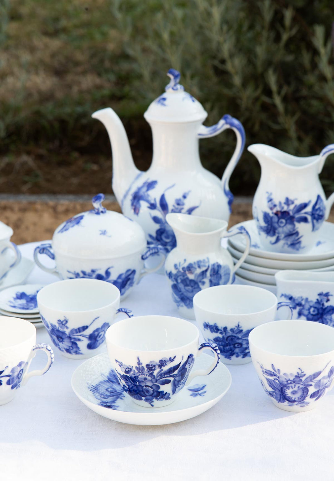 Juego de café Royal Copenhagen "Flor azul" "Blå Blomst" (11 SERVICIOS)