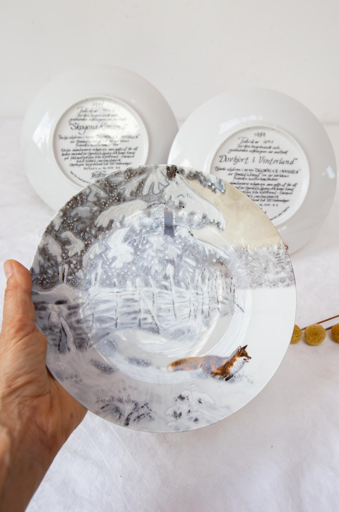 3 platos decorativos porcelana sueca Rörstrand - Harald Wiberg fauna salvaje 1988-1989