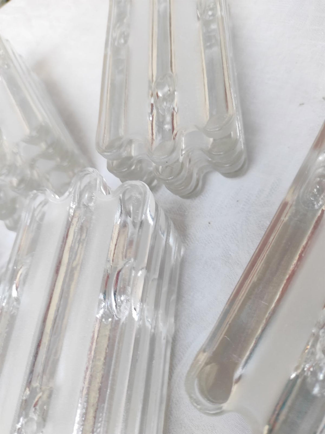 Lámpara techo con cristales "hielo" y latón estilo Kalmar c. 1960-70s