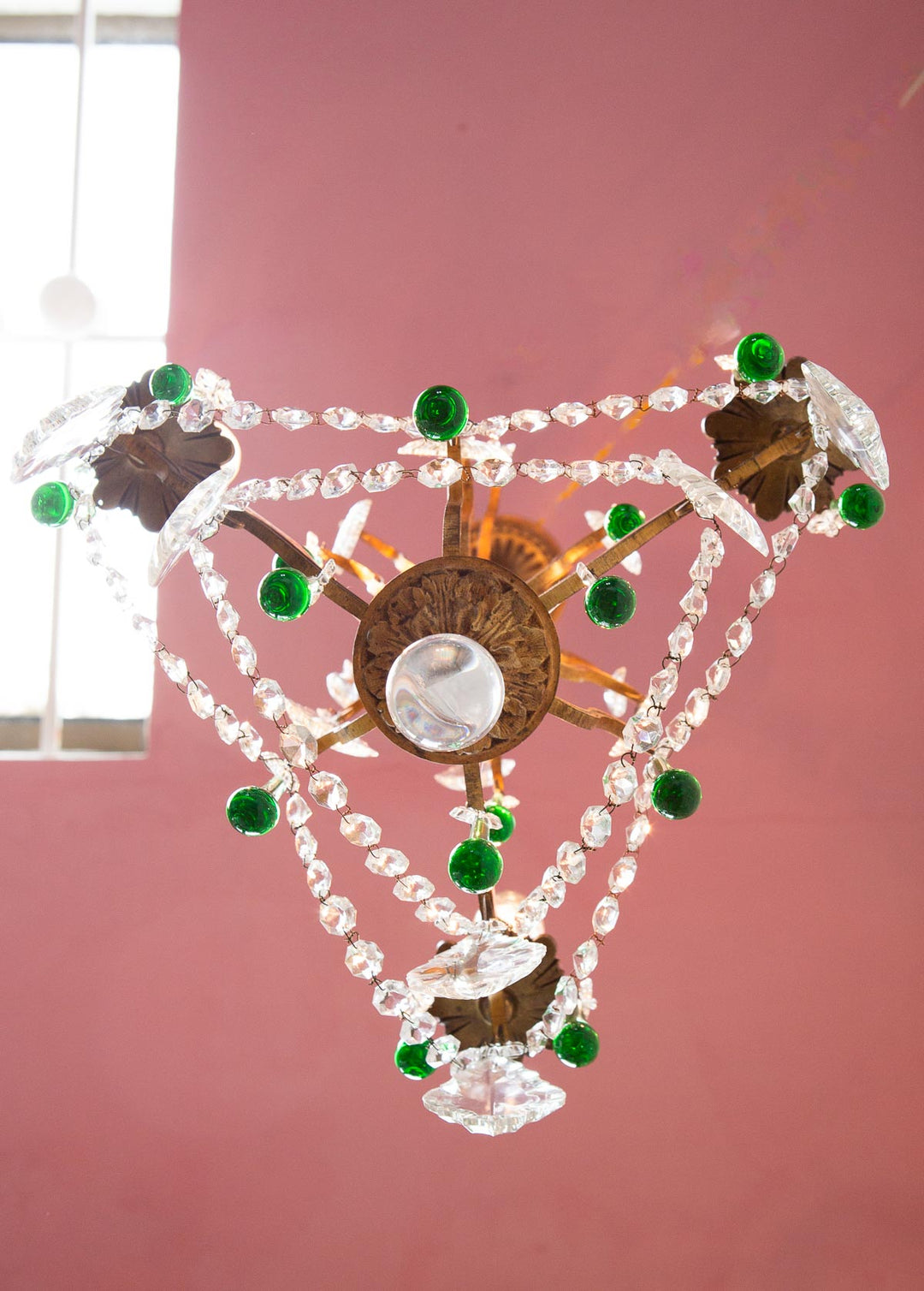 Antiguo chandelier francés bronce gotas cristal verde c. 1950/60s (34 cm)