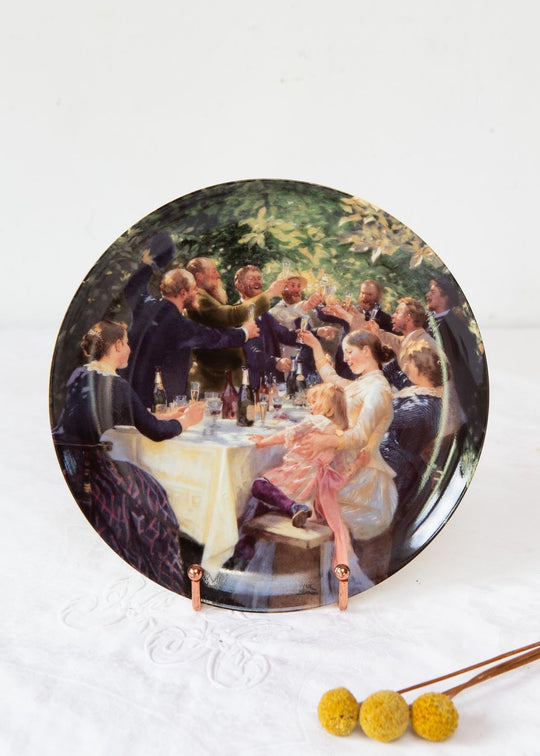 Plato decorativo porcelana danesa Bing & Grøndahl "Hip Hip Hurra" P.S. Krøyer 1987