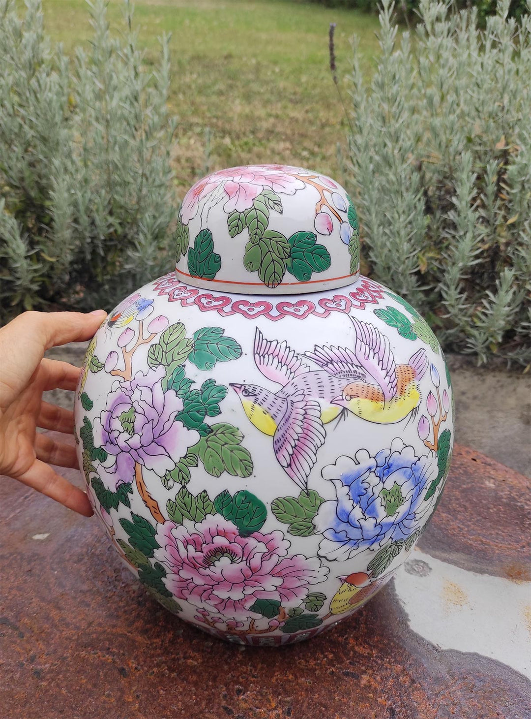 Gran tibor chino porcelana Rose Canton, finales s. XX (31 cm)