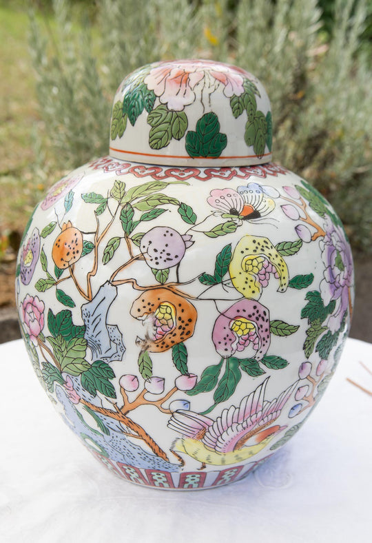 Gran tibor chino porcelana Rose Canton, finales s. XX (31 cm)