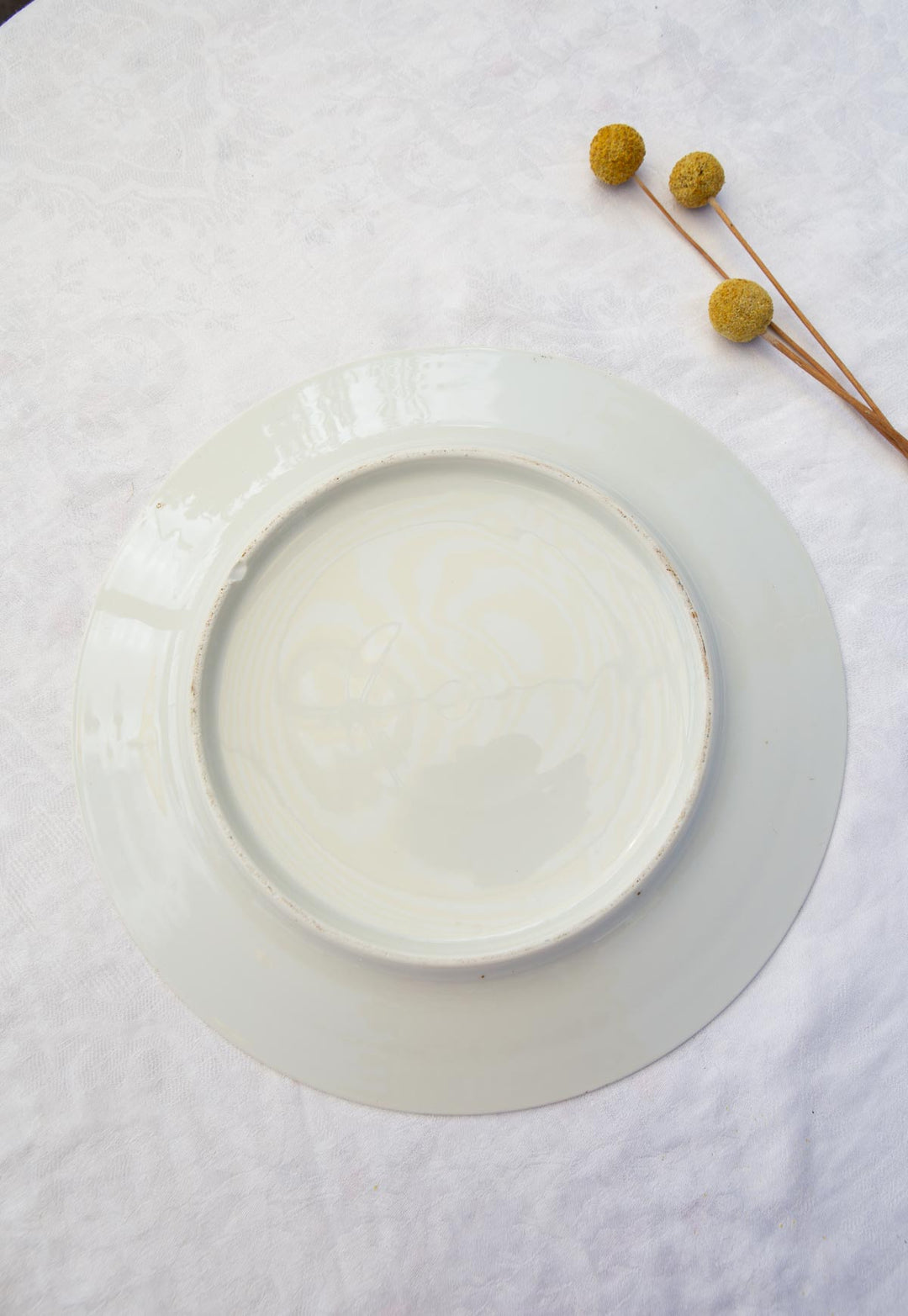 Plato decorativo porcelana pintada mano paisaje vasco (26,5 cm)
