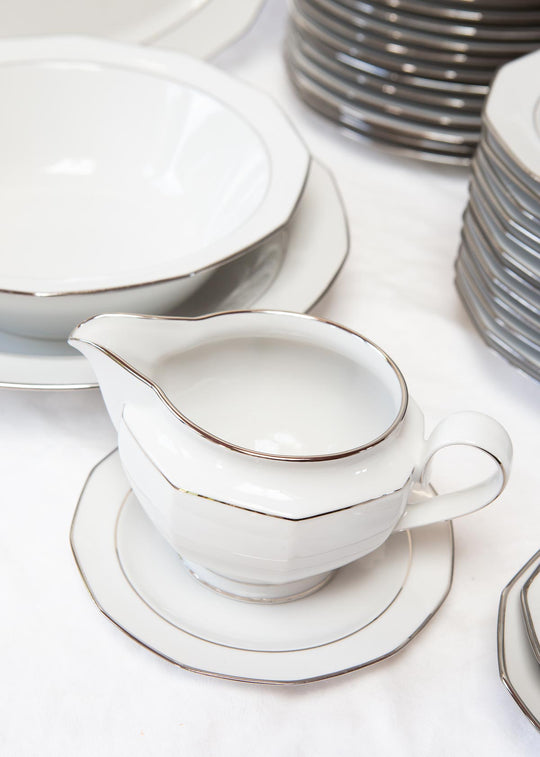 Vajilla alemana para 12 porcelana Winteling Bavaria "Heirloom Platinum" s. XX (57 PIEZAS)