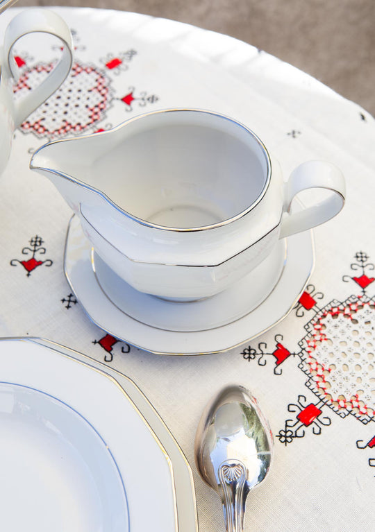 Vajilla alemana para 12 porcelana Winteling Bavaria "Heirloom Platinum" s. XX (57 PIEZAS)